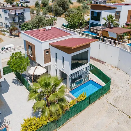 فيلة Luxury Ada Marin